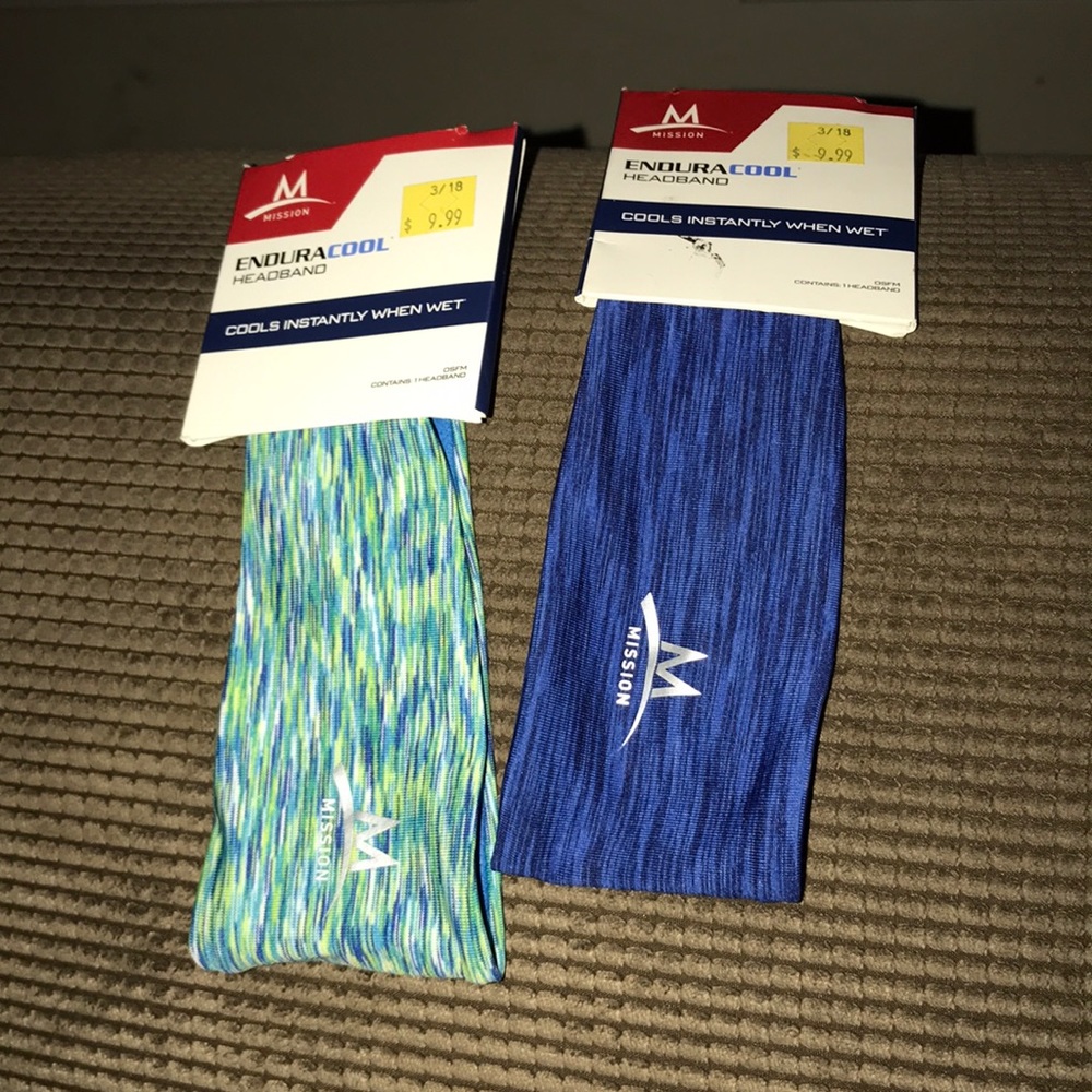 2 Endura Cool Headbands